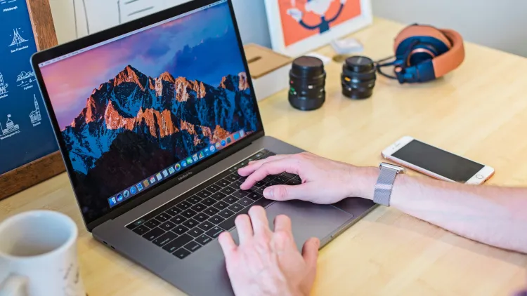 Apple MacBook Studentenrabatt: So sparst du beim Kauf deines neuen Macs
