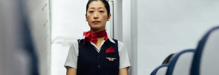 Nebenjob Steward/Stewardess: Dein Job als Flugbegleiter/Flugbegleiterin über den Wolken